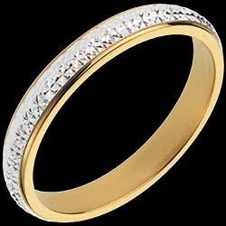 <a href=http://www.edenly.com/alliance-or-femme/alliance-pandorane,1023,11.html?liste_cat=11 style=color:#fff;text-decoration:none;><u>Alliance Pandorane</u><br><br><b>440 €</b></a>