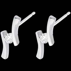 <a href=http://de.edenly.com/ohrstecker-diamanten/ohrstecker-apostrophe-weissgold,359,22.html?liste_cat=22 style=color:#fff;text-decoration:none;><u>Diamant Ohrstecker Apostroph in Weissgold</u><br><br><strike>640 €</strike> (-31%) <b style=color:#FF9999;>440 €</b></a>