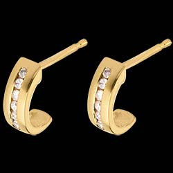 <a href=http://it.edenly.com/orecchini-cerchio-oro-diamanti/orecchini-mezza-luna-pave-oro-giallo-12-diamanti,302,23.html?url=orecchini-cerchio-oro-diamanti&liste_cat=23 style=color:#fff;text-decoration:none;>Orecchini Mezza Luna pav� - oro giallo  - 12 diamanti <br><b style=color:#FFE492;>380 €</b> (-14%) </a>