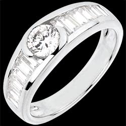 <a href=http://mariage.edenly.com/solitaires-diamant-accompagnes/bague-solitaire-aphrodite,3061,1004.html style=color:#fff;text-decoration:none;>Bague Solitaire Aphrodite <br><b style=color:#FFE492;>2890 €</b> (-27%) </a>