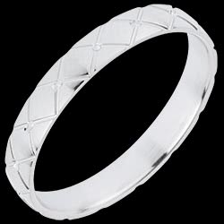 <a href=http://www.edenly.com/alliance-or-femme/,3077,11.html?liste_cat=11 style=color:#fff;text-decoration:none;><u>Alliance Coussin D'Or</u><br><br><b>370 €</b></a>