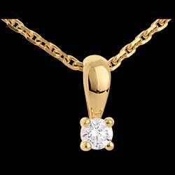<a href=http://de.edenly.com/klassische-anhanger/anhanger-solitar-in-gelbgold,299,15.html?liste_cat=15 style=color:#fff;text-decoration:none;><u>Anh�nger Solit�r in Gelbgold </u><br><br><b>430 €</b></a>