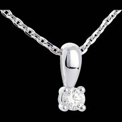 <a href=http://de.edenly.com/klassische-anhanger/anhanger-solitar-in-weissgold,300,15.html?liste_cat=15 style=color:#fff;text-decoration:none;><u>Solit�r-Anh�nger in Weissgold </u><br><br><b>530 €</b></a>
