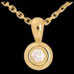 <a href=http://de.edenly.com/klassische-anhanger/anhanger-calice-in-gelbgold,161,15.html?liste_cat=15 style=color:#fff;text-decoration:none;><u>Anh�nger Kelch in Gelbgold</u><br><br><strike>460 €</strike> (-41%) <b style=color:#FF9999;>270 €</b></a>