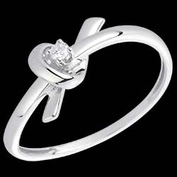 <a href=http://www.edenly.com/solitaire-diamant/bague-souvenir-or-blanc-diamant,1502,3.html style=color:#fff;text-decoration:none;><u>Bague Souvenir or blanc et diamant</u><br><br><strike>390 €</strike> (-31%) <b style=color:#FF9999;>270 €</b></a>