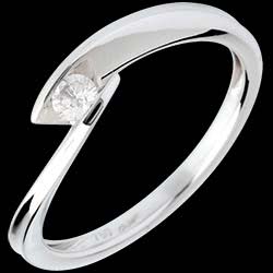 <a href=http://de.edenly.com/ringe-klassisch/solitar-bucht-weissgold,403,7.html?liste_cat=7 style=color:#fff;text-decoration:none;><u>Sol�t�r Bucht in Weissgold</u><br><br><strike>800 €</strike> (-32%) <b style=color:#FF9999;>540 €</b></a>