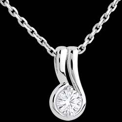 <a href=http://de.edenly.com/klassische-anhanger/anhanger-karabiner-weissgold-034-karat,454,15.html?liste_cat=15 style=color:#fff;text-decoration:none;><u>Anh�nger Karabiner in Weissgold - 0.34 Karat</u><br><br><strike>1920 €</strike> (-48%) <b style=color:#FF9999;>990 €</b></a>