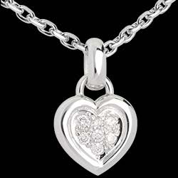 <a href=http://de.edenly.com/moderne-anhanger/anhanger-gerahmtes-herz-weissgold-diamanten,177,16.html?liste_cat=16 style=color:#fff;text-decoration:none;><u>Anh�nger gerahmtes Herz in Weissgold - 7 Diamanten</u><br><br><strike>440 €</strike> (-34%) <b style=color:#FF9999;>290 €</b></a>