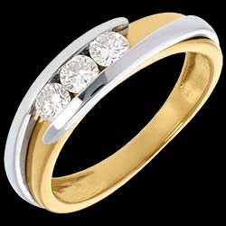 <a href=http://de.edenly.com/trilogie/trilogie-bipolaire-en-weiss-und-gelbgold-038-karat,66,5.html?liste_cat=5 style=color:#fff;text-decoration:none;><u>Trilogie Ring Bipolar in Weiss- und Gelbgold - 0.38 Karat - 3 Diamanten</u><br><br><strike>1890 €</strike> (-48%) <b style=color:#FF9999;>990 €</b></a>
