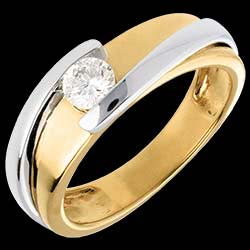 <a href=http://en.edenly.com/rings-large/solitaire-duo-yellow-gold-31-carat,107,8.html?liste_cat=6X7X8 style=color:#fff;text-decoration:none;><u>Solitaire duo yellow gold - 0.31 carat</u><br><br><strike>� 2169</strike> (-48%) <b style=color:#FF9999;>� 1119</b></a>
