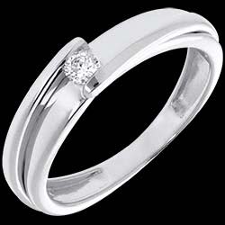 <a href=http://en.edenly.com/rings-fine/contemporary-solitaire-ring-white-gold,56,7.html?liste_cat=7 style=color:#fff;text-decoration:none;><u>Contemporary Solitaire ring white gold</u><br><br><strike>� 819</strike> (-36%) <b style=color:#FF9999;>� 529</b></a>