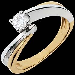 <a href=http://www.edenly.com/solitaire-diamant/solitaire-filament-or-jaune-or-blanc-,1073,3.html?liste_cat=3 style=color:#fff;text-decoration:none;><u>Solitaire Filament or jaune - or blanc - 0.26 carats</u><br><br><strike>1840 €</strike> (-52%) <b style=color:#FF9999;>890 €</b></a>
