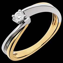 <a href=http://mariage.edenly.com/solitaire-diamant-or/solitaire-filament-or-jaune-or-blanc,1072,1003.html?liste_cat=1002X1003X1004X1005X1012 style=color:#fff;text-decoration:none;><u>Solitaire Filament or jaune - or blanc</u><br><br><strike>1190 €</strike> (-30%) <b style=color:#FF9999;>830 €</b></a>