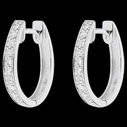 <a href=http://it.edenly.com/orecchini-cerchio-oro-diamanti/orecchini-fede-di-venere,1290,23.html?mode_search=best style=color:#fff;text-decoration:none;>Orecchini Fede di Venere <br><b style=color:#FFE492;>340 €</b> (-37%) </a>