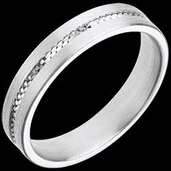 <a href=http://en.edenly.com/gold-wedding-ring-man/empreinte-wedding-ring,1045,30.html?liste_cat=30 style=color:#fff;text-decoration:none;><u>Empreinte Wedding Ring</u><br><br><b>� 669</b></a>
