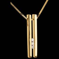 <a href=http://de.edenly.com/moderne-anhanger/collier-stimmgabel-trilogie-in-gelbgold-diamanten,186,16.html?liste_cat=16 style=color:#fff;text-decoration:none;><u>Collier Stimmgabel Trilogie in Gelbgold - 3 Diamanten</u><br><br><strike>530 €</strike> (-40%) <b style=color:#FF9999;>320 €</b></a>
