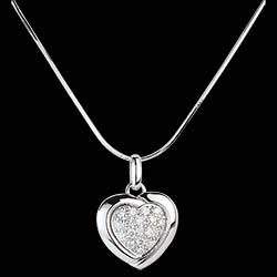 <a href=http://de.edenly.com/moderne-anhanger/anhanger-sweet-heart-blanc-18-diamanten,1261,16.html?liste_cat=16 style=color:#fff;text-decoration:none;><u>Diamantanh�nger Sweet Heart Blanc - 18 Diamanten</u><br><br><strike>830 €</strike> (-33%) <b style=color:#FF9999;>560 €</b></a>