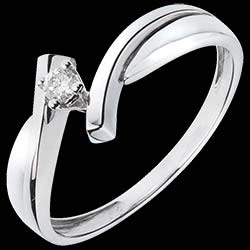 <a href=http://www.edenly.com/solitaire-diamant/solitaire-jupiter-or-jaune-or-blanc,1117,3.html style=color:#fff;text-decoration:none;><u>Solitaire Jupiter or blanc</u><br><br><strike>470 €</strike> (-28%) <b style=color:#FF9999;>340 €</b></a>