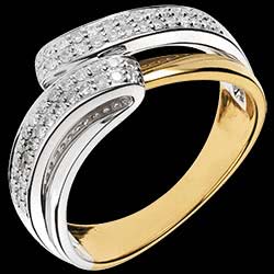 <a href=http://en.edenly.com/rings-large/yellow-gold-serenity-ring-028-carats,1174,8.html?liste_cat=6X7X8 style=color:#fff;text-decoration:none;><u>Yellow Gold Serenity Ring - 0.28 carats - 56 diamonds</u><br><br><strike>� 1629</strike> (-43%) <b style=color:#FF9999;>� 939</b></a>