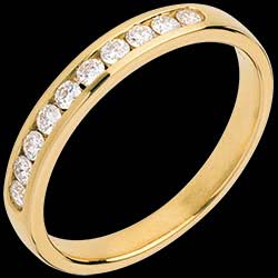 <a href=http://it.edenly.com/fedi-nuziali-oro-diamanti/fede-nuziale-oro-giallo-semi-pave-incastonatura-binario-25-carati-10-diamanti,578,10.html?url=fedi-nuziali-oro-diamanti&liste_cat=10 style=color:#fff;text-decoration:none;>Fede nuziale oro giallo semi pav� - incastonatura Binario - 0.25 carati - 10 diamanti <br><b style=color:#FFE492;>440 €</b> (-30%) </a>
