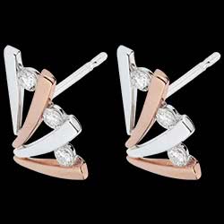 <a href=http://en.edenly.com/pink-moon-collection/fan-earrings,1274,115.html?liste_cat=115 style=color:#fff;text-decoration:none;><u>Fan Stud Earrings</u><br><br><strike>� 899</strike> (-53%) <b style=color:#FF9999;>� 429</b></a>