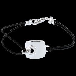 <a href=http://silber.edenly.com/silber-armkettchen/armband-modi-silber-diamant,6012,2019.html style=color:#fff;text-decoration:none;><u>Armband Modi - Silber Diamant - 17cm</u><br><br><strike>110 €</strike> (-41%) <b style=color:#FF9999;>65 €</b></a>