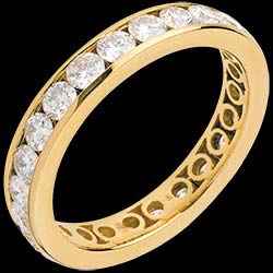 <a href=http://www.edenly.com/alliance-or-diamant/alliance-or-jaune-pavee-serti-rail-19-carats-23-di,553,10.html?liste_cat=10 style=color:#fff;text-decoration:none;><u>Alliance or jaune pav�e - serti rail - 1.9 carats - 23 diamants</u><br><br><strike>3890 €</strike> (-23%) <b style=color:#FF9999;>2990 €</b></a>