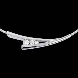 <a href=http://de.edenly.com/klassische-anhanger/collier-trilogie-epis-weissgold-021-karat-diamante,142,15.html?liste_cat=15 style=color:#fff;text-decoration:none;><u>Diamant Collier Trilogie �hre in Weissgold - 0.21 Karat - 3 Diamanten</u><br><br><strike>2050 €</strike> (-52%) <b style=color:#FF9999;>990 €</b></a>
