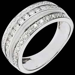 <a href=http://en.edenly.com/rings-large/gabriella-ring,1192,8.html?liste_cat=6X7X8 style=color:#fff;text-decoration:none;><u>Gabriella Ring</u><br><br><strike>� 2449</strike> (-47%) <b style=color:#FF9999;>� 1309</b></a>