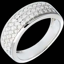 <a href=http://en.edenly.com/rings-large/galaxy-ring-white-gold-63-carat-45-diamonds,327,8.html?liste_cat=6X7X8 style=color:#fff;text-decoration:none;><u>Galaxy half eternity ring white gold - 0.63 carat - 45 diamonds</u><br><br><strike>� 1999</strike> (-44%) <b style=color:#FF9999;>� 1119</b></a>