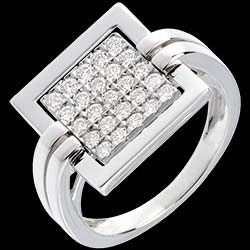 <a href=http://en.edenly.com/rings-large/framed-diamond-ring-white-gold-paved-45-carat-25di,115,8.html?liste_cat=6X7X8 style=color:#fff;text-decoration:none;><u>Framed diamond ring white gold paved - 0.45 carat - 25diamonds</u><br><br><strike>� 1969</strike> (-53%) <b style=color:#FF9999;>� 939</b></a>