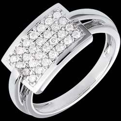 <a href=http://en.edenly.com/rings-large/geometry-ring-paved-white-gold-36-carat-28-diamond,330,8.html?liste_cat=6X7X8 style=color:#fff;text-decoration:none;><u>Geometry ring paved white gold - 0.36 carat - 28 diamonds</u><br><br><strike>� 1509</strike> (-44%) <b style=color:#FF9999;>� 839</b></a>