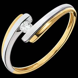 <a href=http://www.edenly.com/solitaire-diamant/bague-solitaire-sycteme-solaire,1132,3.html?liste_cat=2X3X4X5X12 style=color:#fff;text-decoration:none;><u>bague solitaire syst�me solaire</u><br><br><strike>500 €</strike> (-22%) <b style=color:#FF9999;>390 €</b></a>