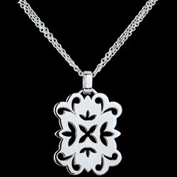 <a href=http://argent.edenly.com/collier-ras-le-cou-argent/collier-dentelle-fleurie,6057,2016.html?liste_cat=2016 style=color:#fff;text-decoration:none;><u>Collier Dentelle fleurie</u><br><br><strike>170 €</strike> (-29%) <b style=color:#FF9999;>120 €</b></a>