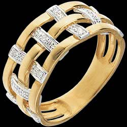 <a href=http://www.edenly.com/bagues-larges/bague-couture-or-jaune-pavee-diamants-11-diamants,97,8.html?liste_cat=6X7X8X32X33X35 style=color:#fff;text-decoration:none;><u>Bague couture or jaune pav�e diamants - 11 diamants</u><br><br><strike>760 €</strike> (-30%) <b style=color:#FF9999;>530 €</b></a>