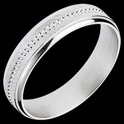 <a href=http://www.edenly.com/alliance-or-femme/alliance-archi-or-blanc,1054,11.html?liste_cat=11 style=color:#fff;text-decoration:none;><u>Alliance Archi or blanc</u><br><br><b>630 €</b></a>