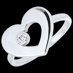 <a href=http://argent.edenly.com/bagues-fines-argent/bague-coeur-passion-argent-diamant,6224,2007.html?liste_cat=2006X2010X2008X2007 style=color:#fff;text-decoration:none;><u>Bague Coeur Passion argent et diamant</u><br><br><b>59 €</b></a>
