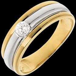 <a href=http://en.edenly.com/rings-large/the-eclipse-ring-in-white-gold-and-yellow-gold,2,8.html?liste_cat=6X7X8 style=color:#fff;text-decoration:none;><u>The Eclipse Ring in White Gold and Yellow Gold</u><br><br><strike>� 1359</strike> (-45%) <b style=color:#FF9999;>� 749</b></a>