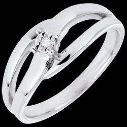 <a href=http://argent.edenly.com/bagues-fines-argent/bague-solitaire-symphonie-argent-diamant,6197,2007.html style=color:#fff;text-decoration:none;><u>Bague solitaire Symphonie argent et diamant</u><br><br><b>69 €</b></a>
