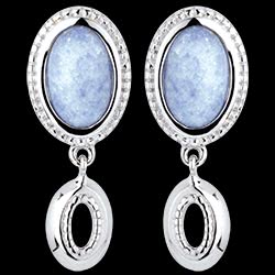 <a href=http://argent.edenly.com/boucles-d-orelles-pendantes-argent/boucles-oreilles-bleu-reve,6066,2024.html?liste_cat=2020X2022X2024X2023 style=color:#fff;text-decoration:none;><u>Boucles d'oreilles Bleu R�ve 1</u><br><br><strike>110 €</strike> (-27%) <b style=color:#FF9999;>80 €</b></a>
