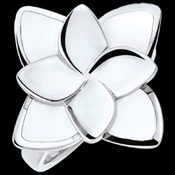 <a href=http://argent.edenly.com/bagues-larges-argent/bague-bianca,6074,2008.html?liste_cat=2008 style=color:#fff;text-decoration:none;><u>Bague Bianca 1</u><br><br><strike>130 €</strike> (-31%) <b style=color:#FF9999;>90 €</b></a>