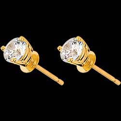 <a href=http://de.edenly.com/ohrstecker-diamanten/diamantohrstecker-in-gelbgold-krappen-karat,847,22.html?liste_cat=22 style=color:#fff;text-decoration:none;><u>Diamantohrstecker in Gelbgold - 3 Krappen - 0.7 Karat</u><br><br><b>3480 €</b></a>