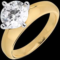 <a href=http://www.edenly.com/collection-lune-d-eden/solitaire-or-jaune-daphnee,1317,118.html?liste_cat=118 style=color:#fff;text-decoration:none;><u>Solitaire or jaune Daphn�e</u><br><br><b>32090 €</b></a>