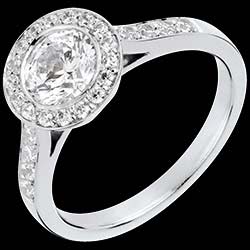 <a href=creation-bague.php?produit=31257&liste_cat=2X3X4X5X12 style=color:#fff;text-decoration:none;><u>Bague sur mesure 31257</u><br><br><b>13250 €</b></a>