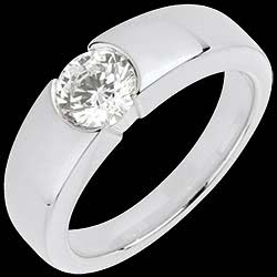 <a href=/creation-bague.php?produit=30272&url=anelli-di-fidanzamento&liste_cat=2X3X4X5X12 style=color:#fff;text-decoration:none;>Anello su misura 30272 <br><b>5970 €</b></a>