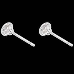 <a href=http://de.edenly.com/ohrstecker-diamanten/diamantohrringe-poupee-in-weissgold,1328,22.html?liste_cat=22 style=color:#fff;text-decoration:none;><u>Diamantohrringe Puppe in Weissgold</u><br><br><b>1900 €</b></a>