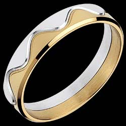 <a href=http://www.edenly.com/alliance-or-femme/anneau-couronne-or-jaune-or-blanc,1068,11.html?liste_cat=11 style=color:#fff;text-decoration:none;><u>Anneau Couronne or jaune- or blanc</u><br><br><strike>540 €</strike> (-37%) <b style=color:#FF9999;>340 €</b></a>