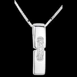 <a href=http://de.edenly.com/moderne-anhanger/collier-reunion-weissgold,1528,16.html?liste_cat=16 style=color:#fff;text-decoration:none;><u>Collier Vereinigung in Wei�gold</u><br><br><strike>770 €</strike> (-29%) <b style=color:#FF9999;>550 €</b></a>