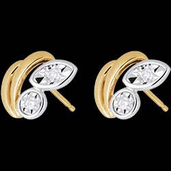 <a href=http://www.edenly.com/puces-diamants/boucles-oreilles-bouquets-diamants-deux-ors,1509,22.html?liste_cat=20X22X24X23X38 style=color:#fff;text-decoration:none;><u>Boucles d'oreilles bouquets de diamants deux ors</u><br><br><strike>330 €</strike> (-30%) <b style=color:#FF9999;>230 €</b></a>