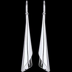 <a href=http://argent.edenly.com/boucles-d-orelles-pendantes-argent/boucles-oreilles-tango-argent,6253,2024.html style=color:#fff;text-decoration:none;><u>Boucles d'oreilles Tango argent</u><br><br><b>69 €</b></a>